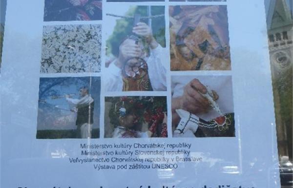 Izložba „Hrvatska nematerijalna kulturna baština na UNESCO-vim listama“