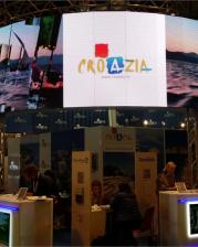 HTZ stand FITUR