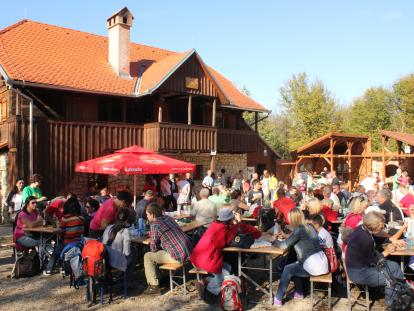 Festival kestena u Petrinji