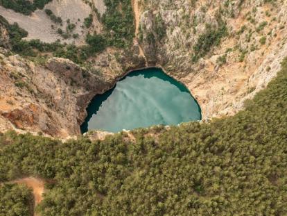 TZ Imota - Vertical media Modro i Crveno jezero ugostili ronioce na dah