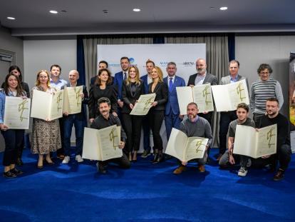 TZ Istarska Turistička zajednica Istarske županije dodjeljuje godišnju nagradu "Zlatna koza - Capra d'oro" od 1994. za izniman doprinos u turizmu Istre. Dodjela za 2023. održana je u Grand Hotelu Brioni Pula